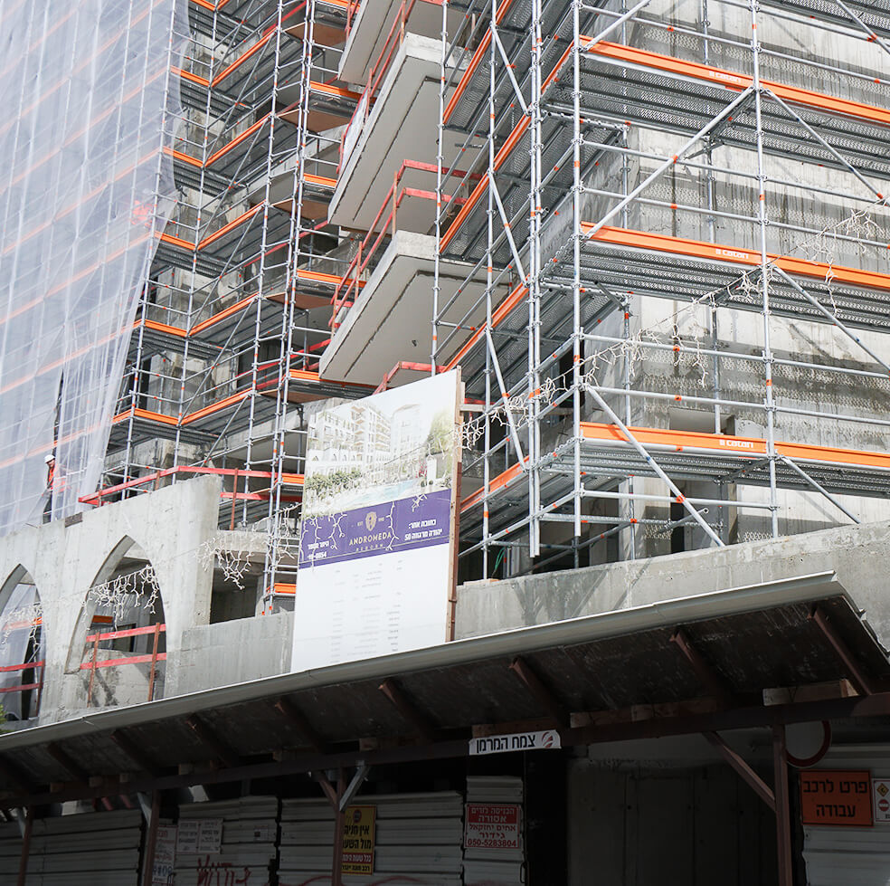 scaffold corners, suspended scaffold catari